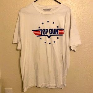 Top gun shirt in a 2xl men’s. White in color and brand new never worn.